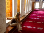 in einer unbekannten Moschee