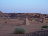 cooler Stellplatz bei den Pyramiden